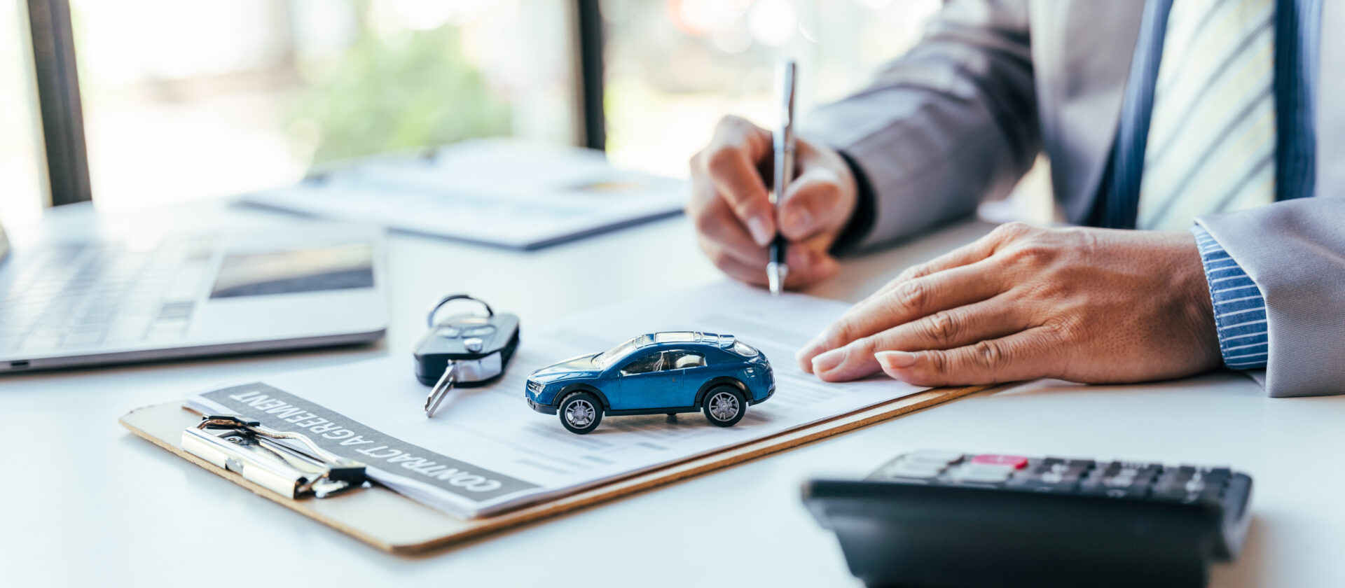 Working with Your Auto Insurance Company After a Collision